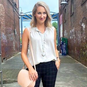 Cabi Top Last Dance Light Grey Ruffle Neck Sleeveless Blouse Size XS